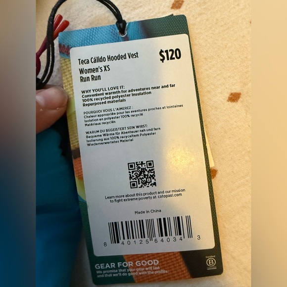 Catopaxi Colorblock Hooded Vest - Picture 3 of 9